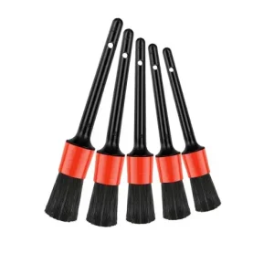 Set de curatare pentru interiorul masinii, Zola®,5 pensule si o carpa, dimeniuni diferite Preț redus