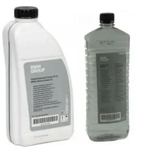 Plată sigură Pachet antigel BMW HT-12 Lifetime Coolant 18 verde 1.5 litri si apa distilata BMW 1 litru