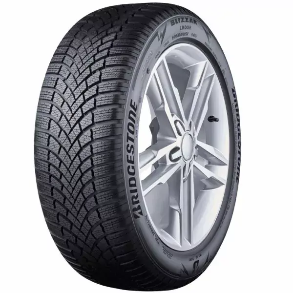 Preferatul clienților Anvelope BRIDGESTONE LM005                                                                                                    235/40R20 96H (M+S,XL,FR )