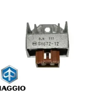 Regulator tensiune (releu incarcare) original Piaggio Liberty 2T 98-03 50cc Expediere rapidă