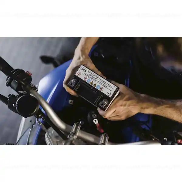 Baterie AGM - BMW Motorrad K01, K02, K03, K08, K09, K17, K47, K49, K66, K67, K69, K80, K81, K82, K83, K84 Cel mai bun preț